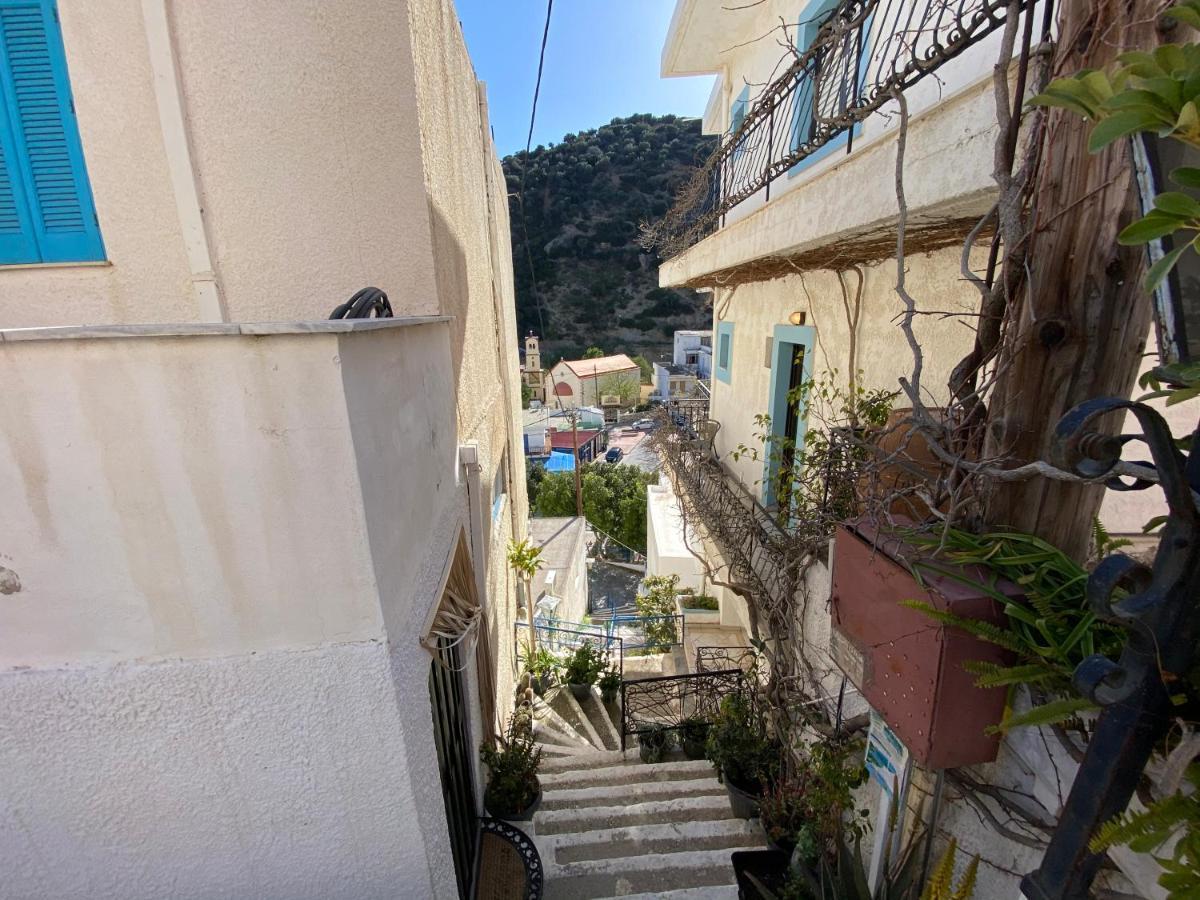 Argyro Studios And Apartments Agia Galini  Exterior photo