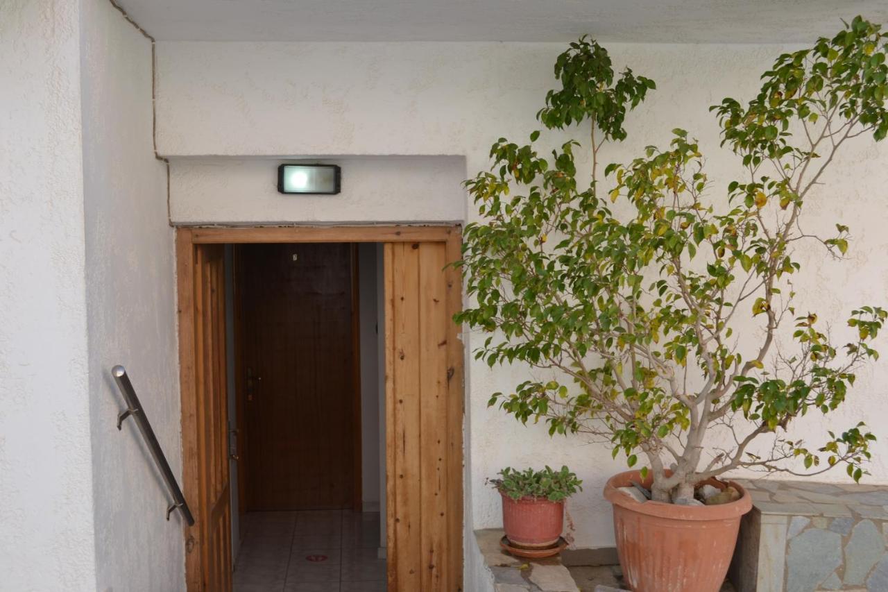 Argyro Studios And Apartments Agia Galini  Exterior photo